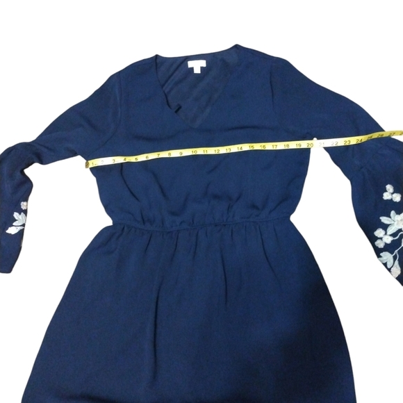 Charming Charlie Embroidered Bell Slve. Dress Navy w. White Florals Romantic L - Picture 8 of 9